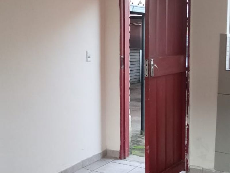 Apartment Rental Monthly In Potchefstroom - Photo 2