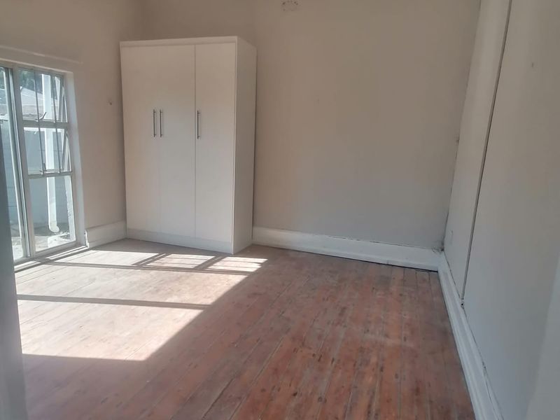 3 bedroom house to rent in Queenstown Central - Photo 6