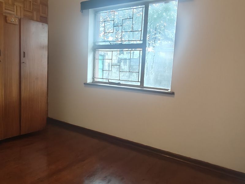 Three bedroom detached home in Van Der Stel, Gqeberha—perfect for families seeking comfort! - Photo 6