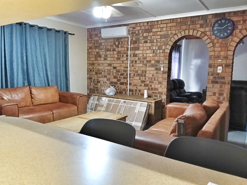 Coastal Comfort Meets Modern Convenience in Meerensee - Photo 7