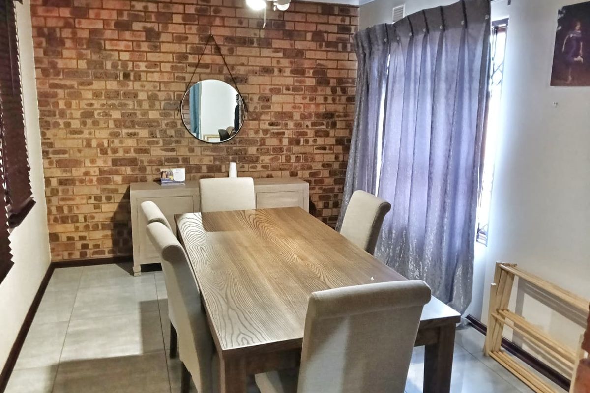 Coastal Comfort Meets Modern Convenience in Meerensee - Photo 3