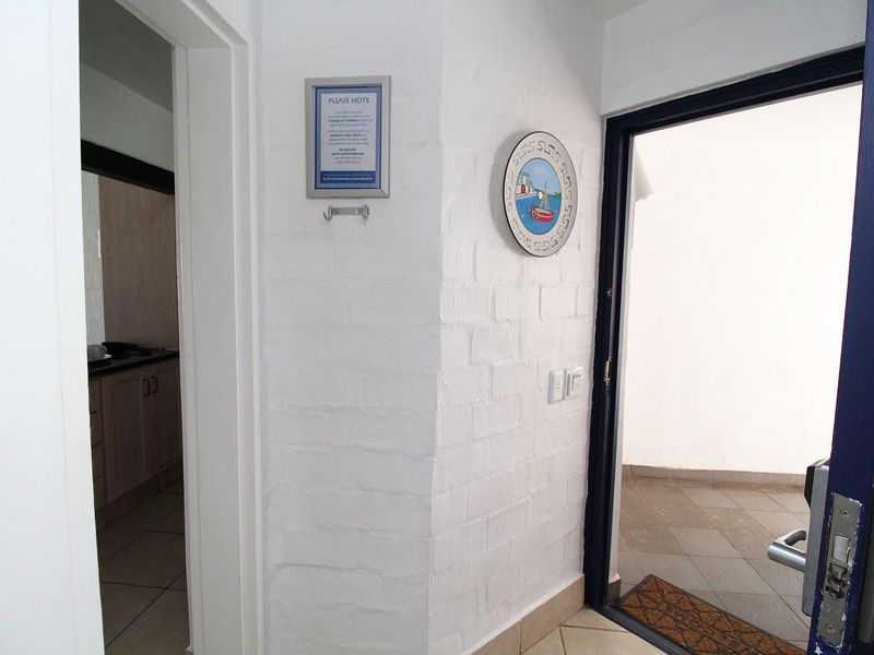 A 2 bedroom apartment in Athenian Cascades Langebaan - Photo 2