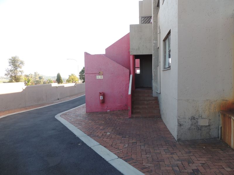 Effortless Living Starts Here — Secure Apartment with Lifestyle Appeal - Photo 3