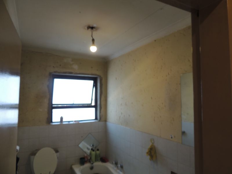 Effortless Living Starts Here — Secure Apartment with Lifestyle Appeal - Photo 9