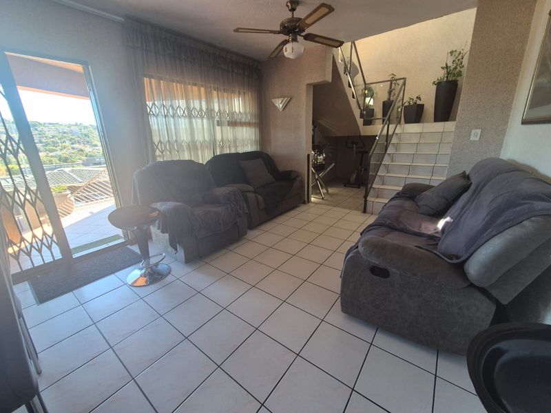 Luxury Living in One of Bassonia’s Finest Locations - Photo 9