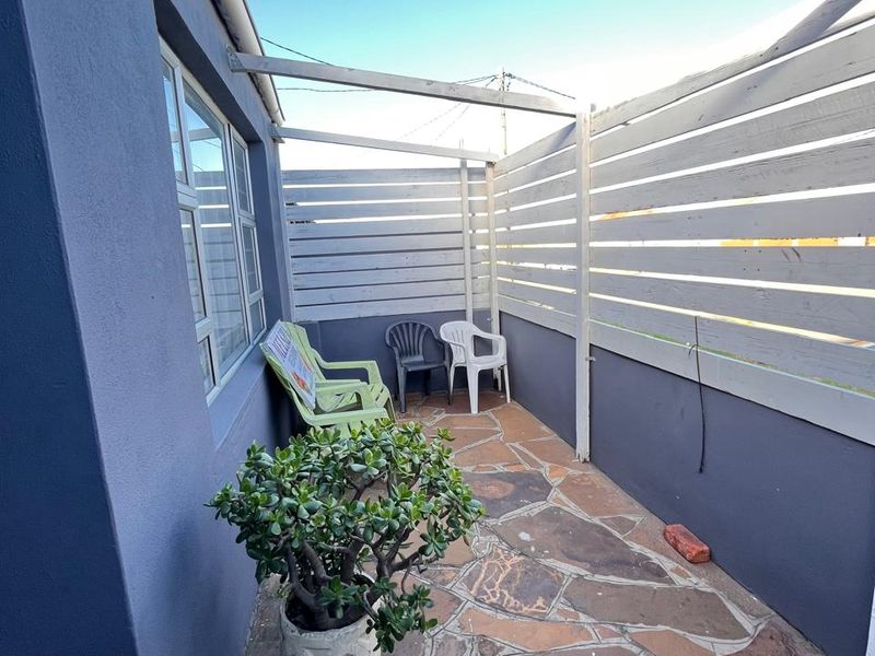 Good Living, Great Investment in Quigney - Photo 2