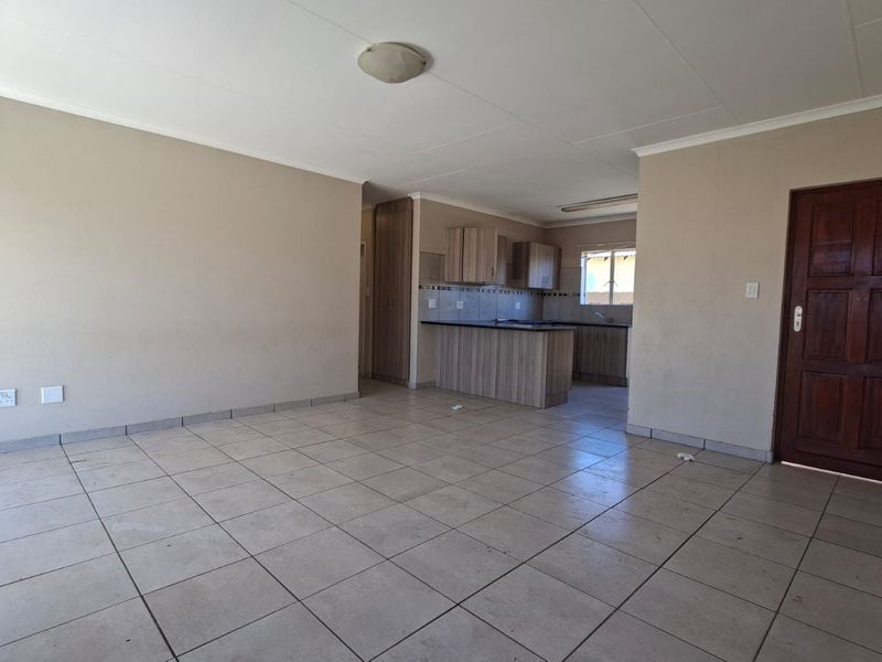 Marketing heading - The Ultimate Lifestyle At Waterkloof Hills Estate - Photo 5