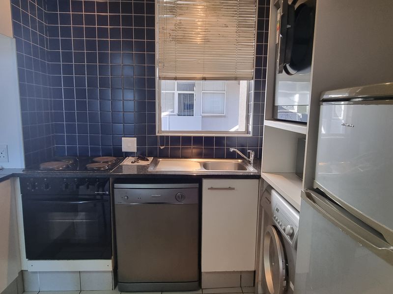De Lux is describing this lovely unit - Photo 7