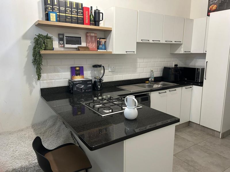 Hilton - Flat To Let Hlton Central - Photo 7