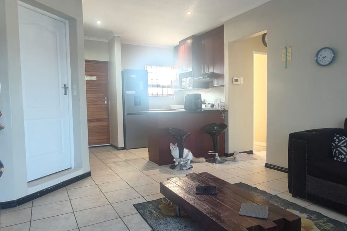 Charming 3-bedroom semi-detached home for rent in Parsons Ridge, Gqeberha—ideal for family living! - Photo 5