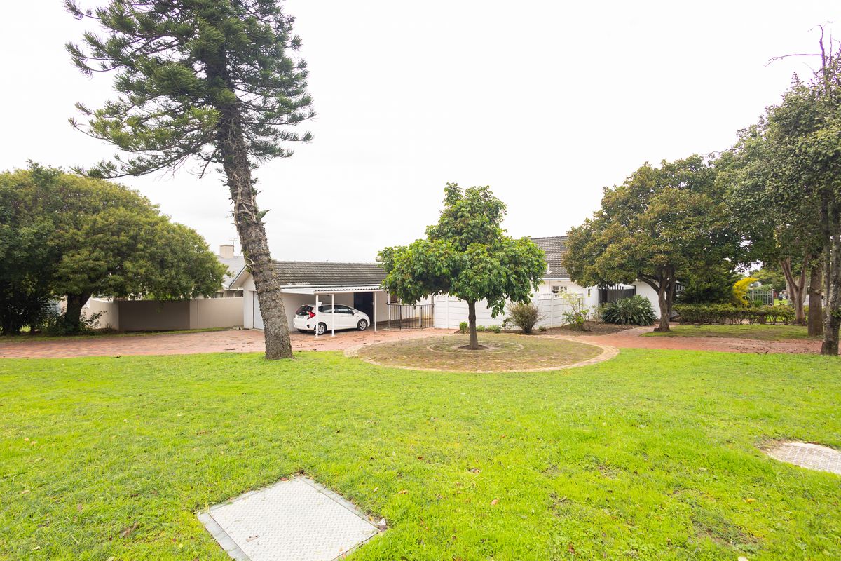 3 Bedroom House For Sale Belair Bellville - Photo 2