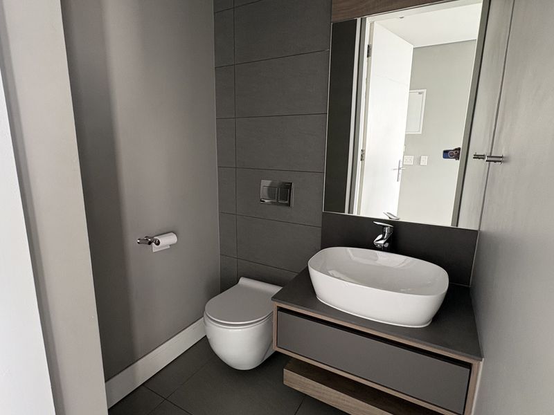Executive Living Above the City- Starting bid from R4 599 999 online auction - Photo 7