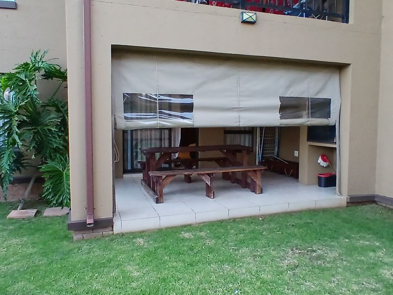 Modern ground townhouse 2 bedroom for sale in Comet - Photo 9