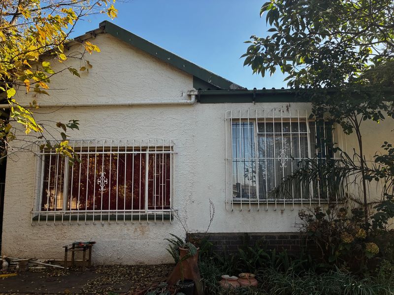 Pre-Hammer Opportunity – Secure Before Auction! Free standing home in Marlands - Photo 5