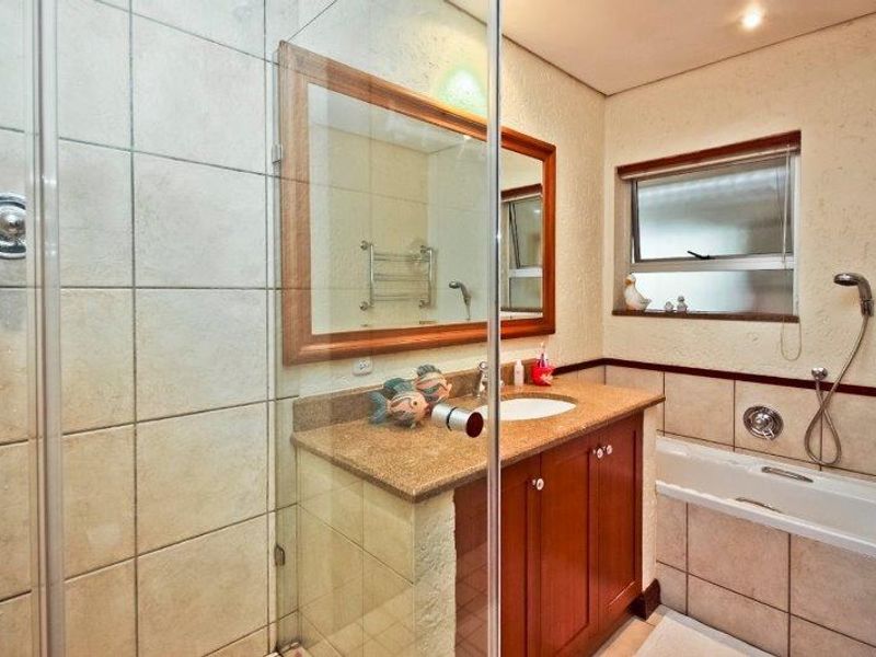 Sophisticated Living with Panoramic Views - Photo 8