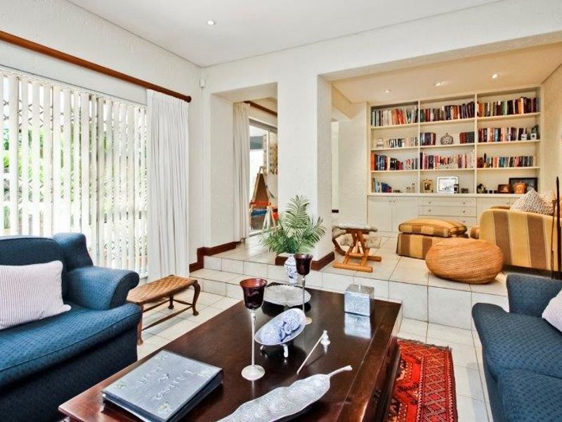 Sophisticated Living with Panoramic Views - Photo 7