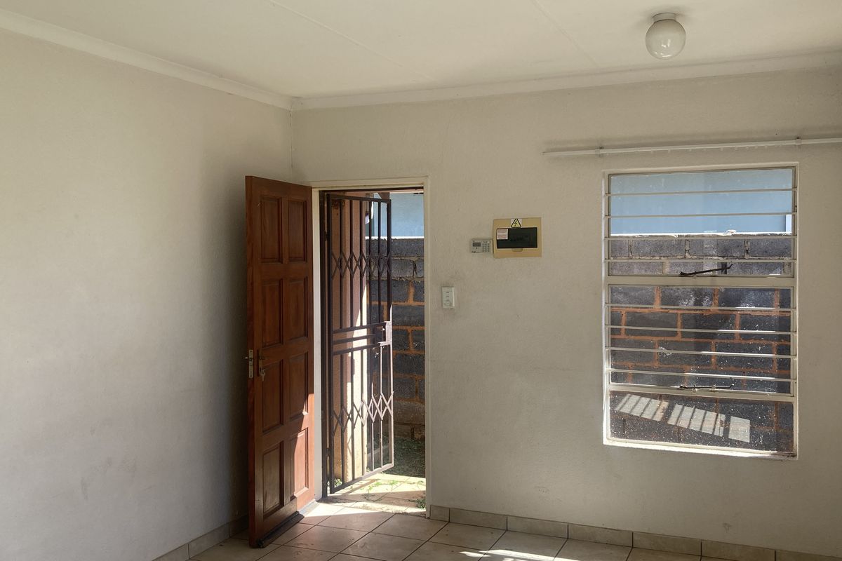 Affordable 2-Bedroom Opportunity for First-Time Buyers - Photo 5