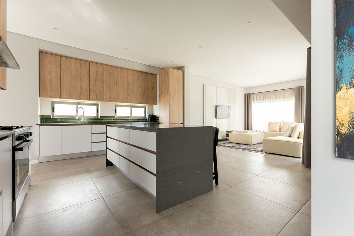 Greenbelt Outlook, Corner Stand and Fully Furnished Convenience - Photo 3
