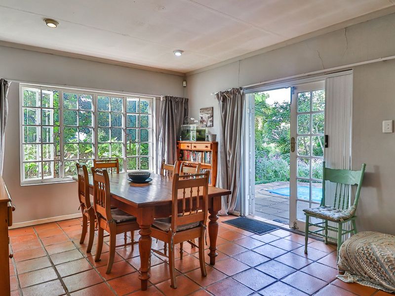 This charming little gem is the perfect and smartest investment to make today! - Photo 9