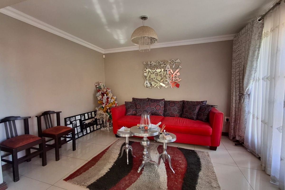 Estate living in Theresapark - Photo 2