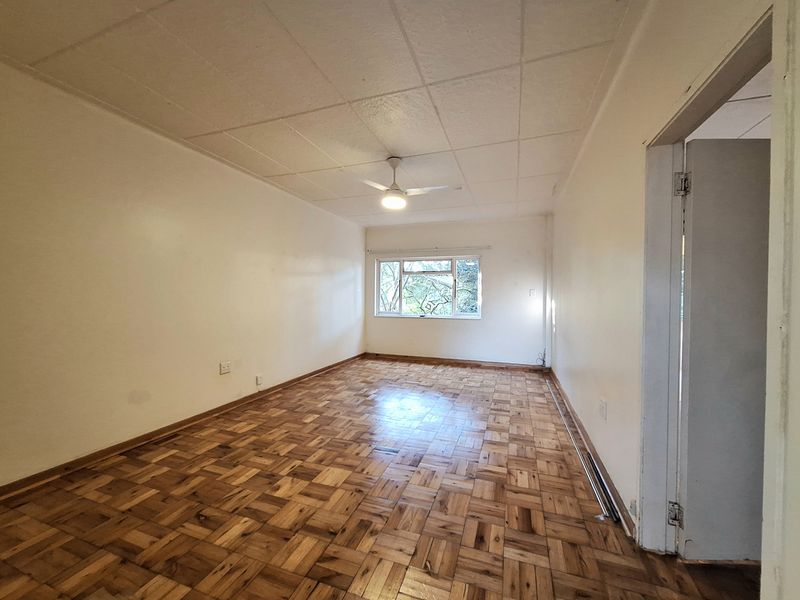 Flat For Sale In Durban - Photo 4