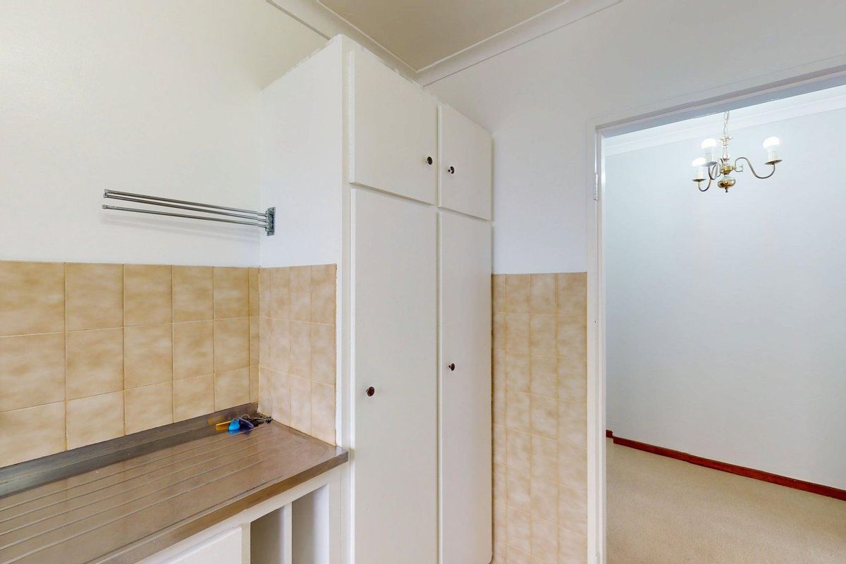 Easy Living, Elevated - Move-In Ready with Room to Make it Yours! - Photo 4