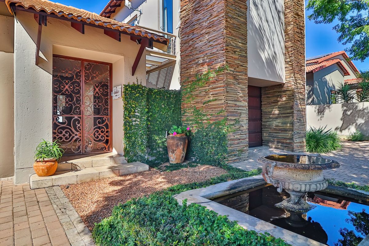 A Home of space, light, exceptional finishes and endless potential for sale - Photo 2