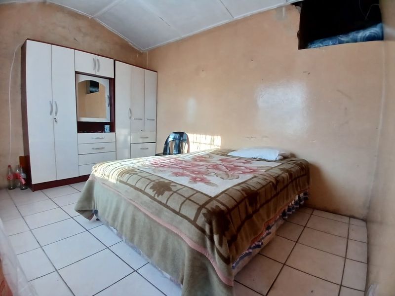 Affordable 4-Room House in the Heart of Mdantsane - Photo 7