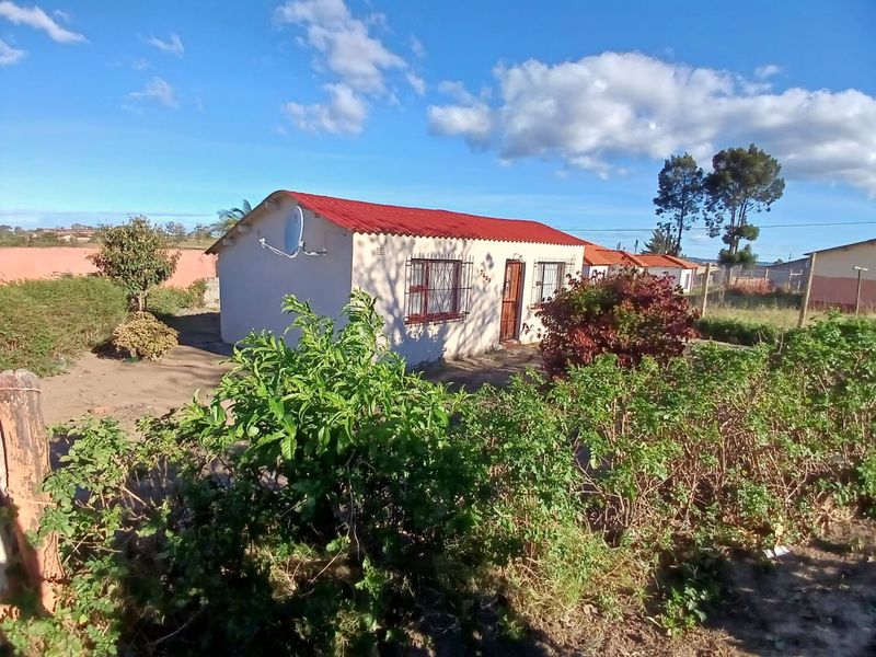 Affordable 4-Room House in the Heart of Mdantsane - Photo 3