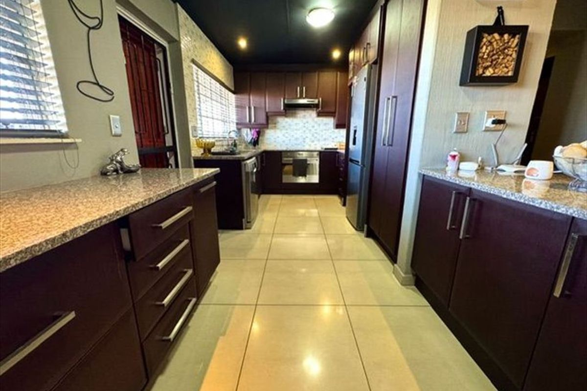 Single Storey Conventional - Photo 3