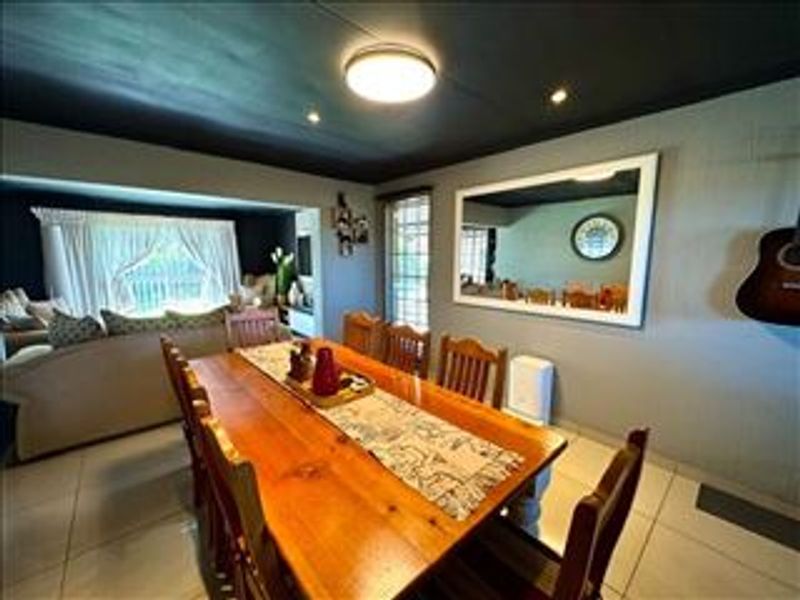 Single Storey Conventional - Photo 9