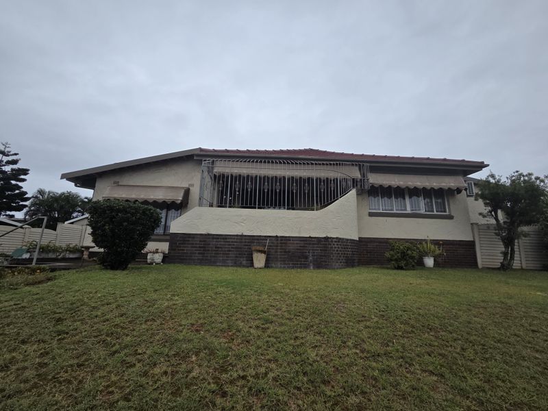 Harbour Views  Level Land Family Home in Ocean View, Bluff - Photo 2