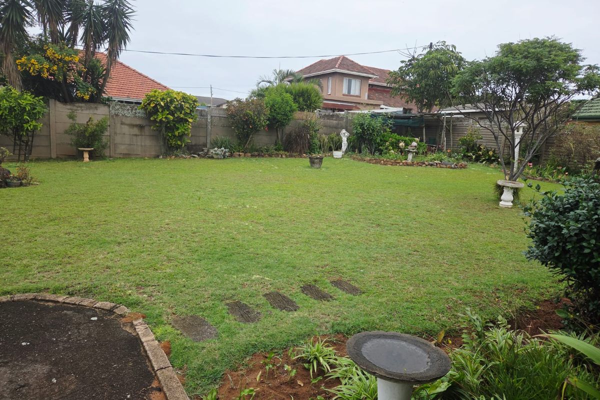 Harbour Views  Level Land Family Home in Ocean View, Bluff - Photo 4