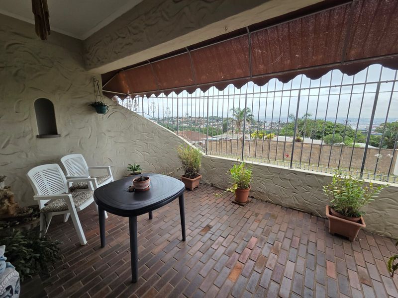 Harbour Views  Level Land Family Home in Ocean View, Bluff - Photo 7