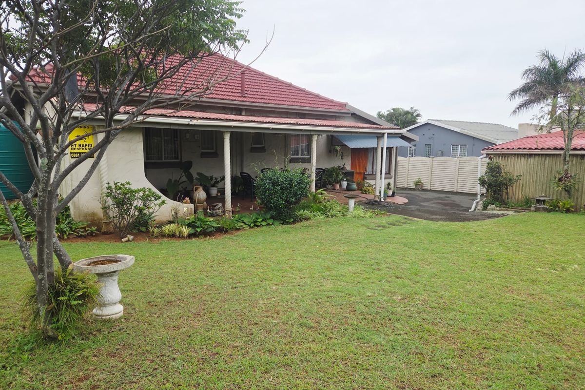 Harbour Views  Level Land Family Home in Ocean View, Bluff - Photo 3