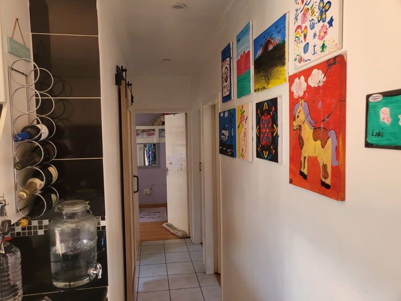 Modern 3 Bedroom Townhouse for Sale in Ridgeway Gardens - Photo 5