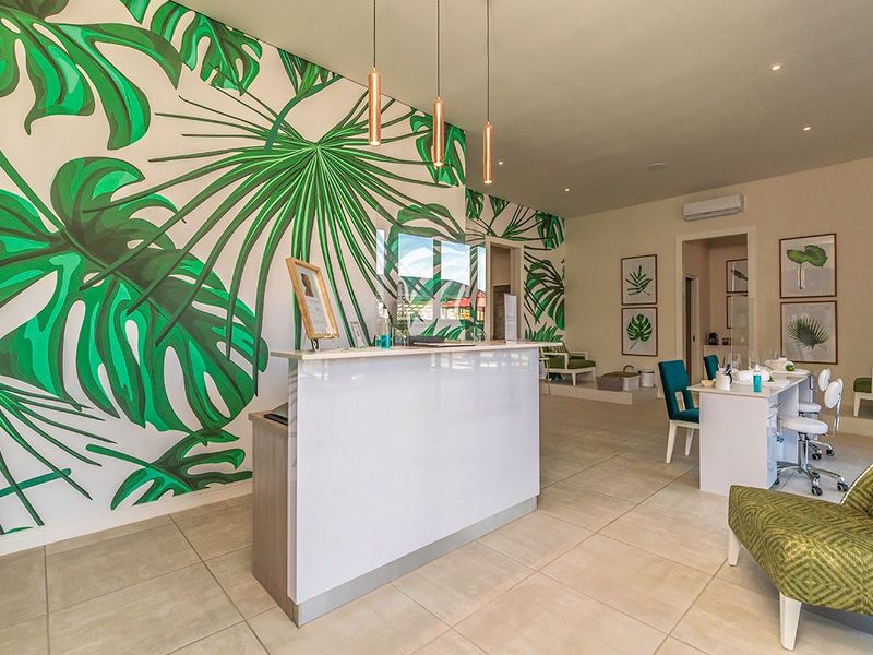 Contemporary 3-Bedroom Apartment in The Huntsman! - Photo 4