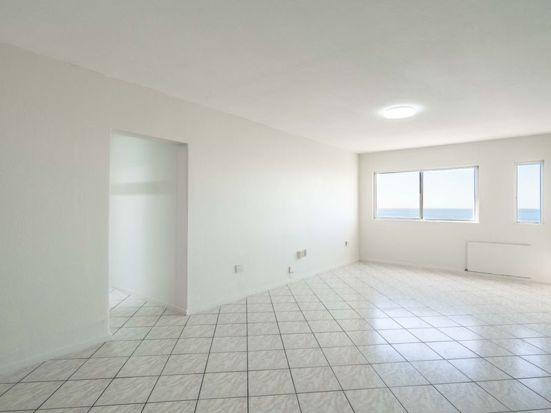 Coastal Charm Meets Comfort  | 2 Bedroom Apartment. - Photo 10