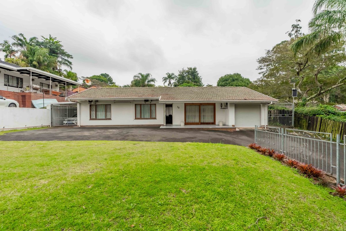 Charming Starter Home with Income-Generating Granny Flat! - Photo 4