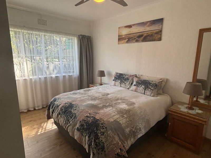 Spacious home featuring a spacious flatlet and a pool. - Photo 10