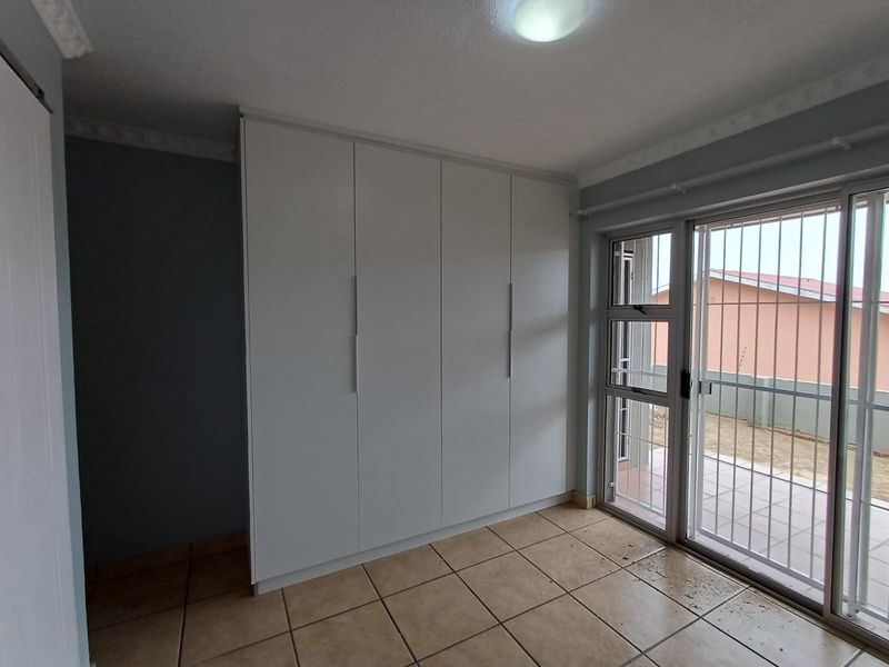Apartment Rental Monthly In Mossel Bay - Photo 9