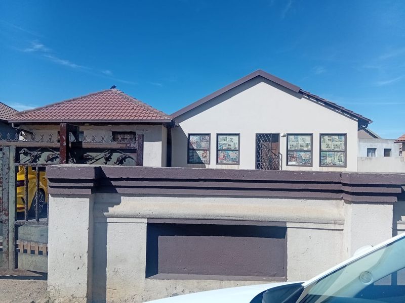 House For Sale at Clewer - Photo 7