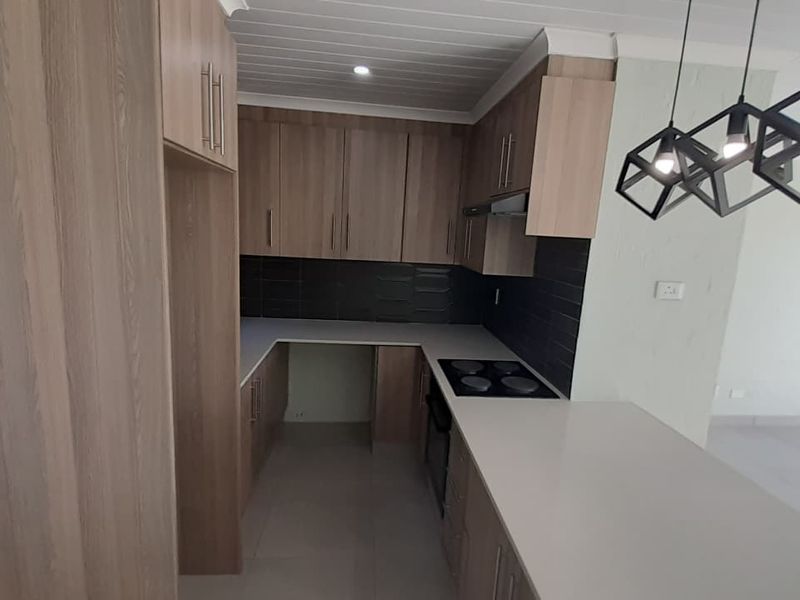 Flat Rental Monthly In Mossel Bay - Photo 3
