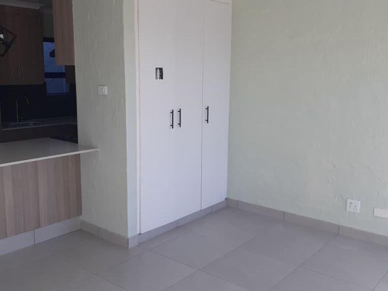 Flat Rental Monthly In Mossel Bay - Photo 9