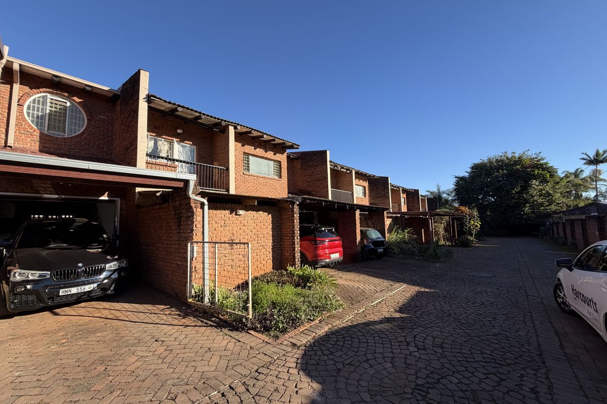 Townhouse For Sale In Louis Trichardt - Photo 2