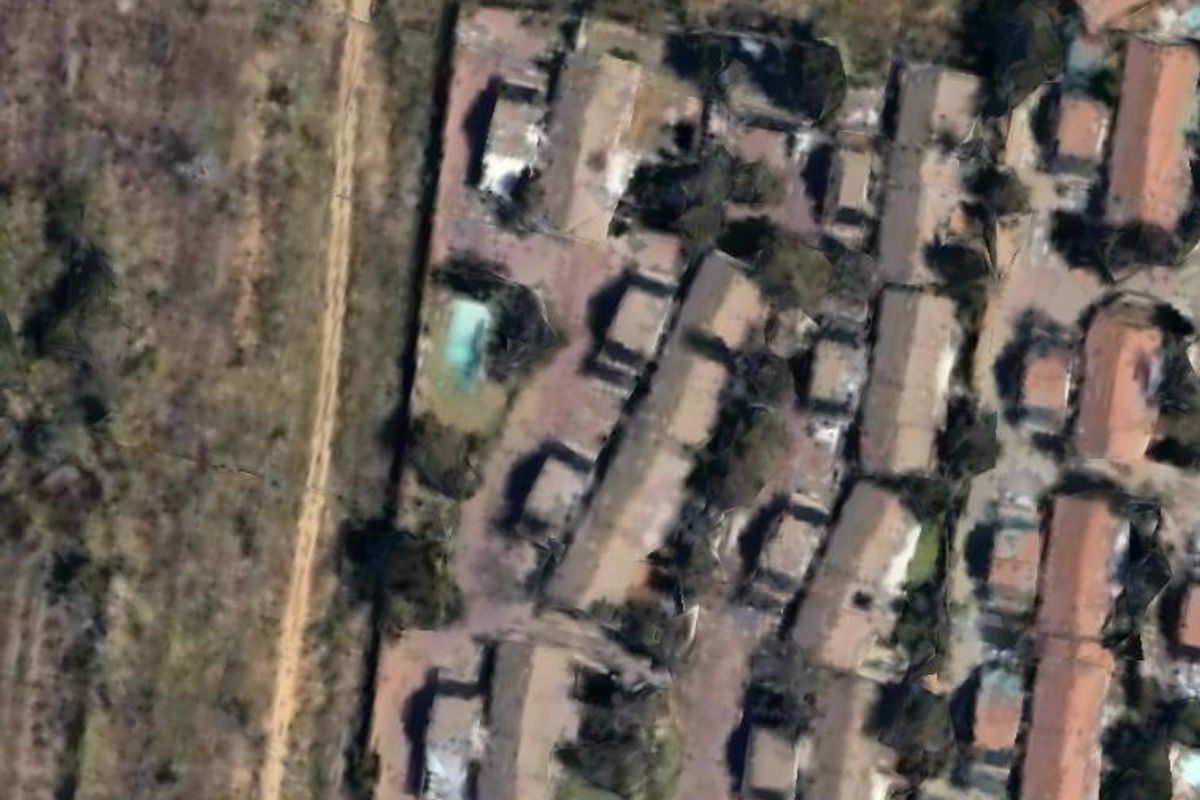 Cluster Res 2 Development Land in a built-up area, with access to all amenities and main rote. - Photo 2
