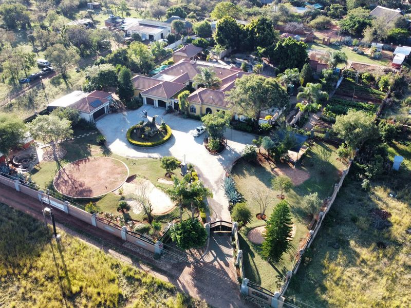 Luxurious Country Living at Its Finest in Hartebeeshoek!!! - Photo 3