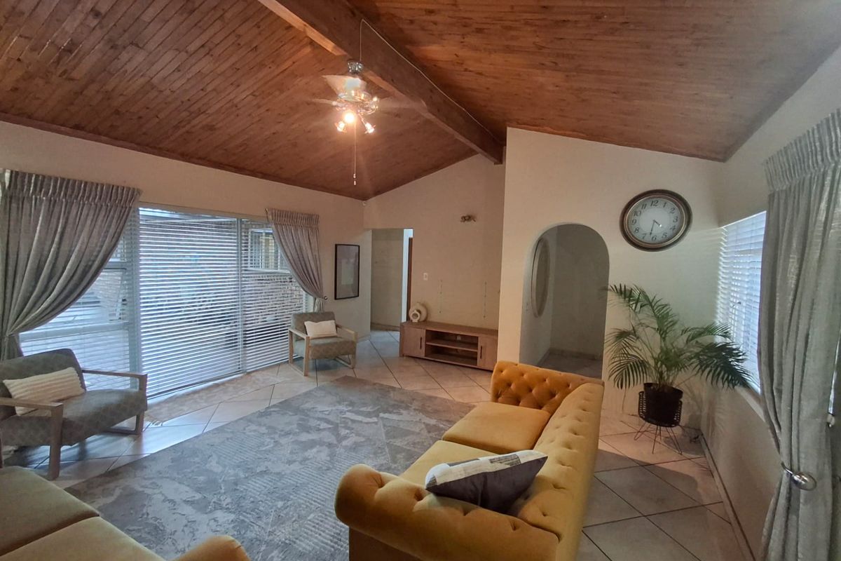 Well maintained family home in Theresapark - Photo 3