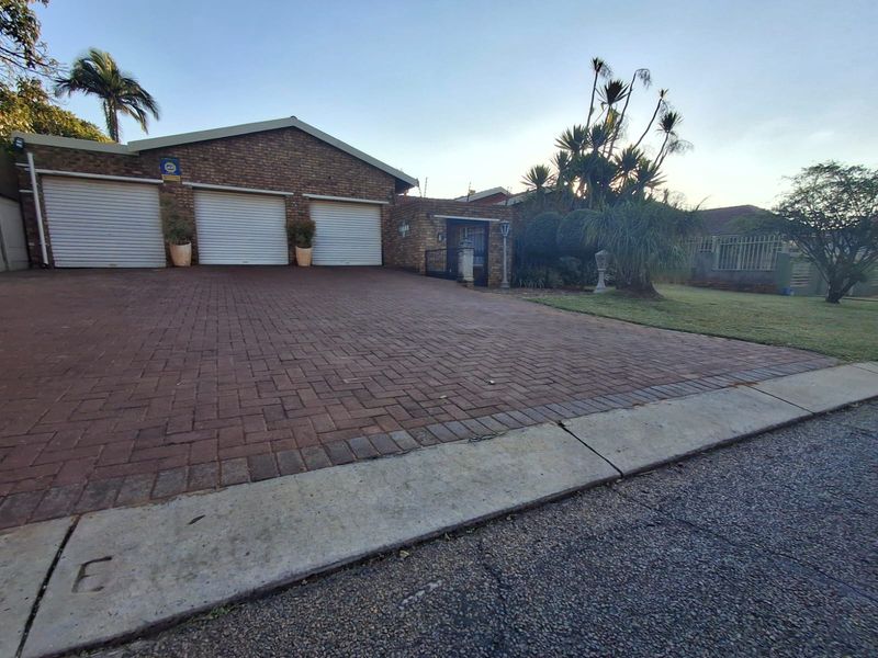 Well maintained family home in Theresapark - Photo 1