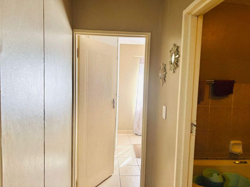 Neat and Secure 2-Bedroom Apartment in a Popular Complex - Photo 9